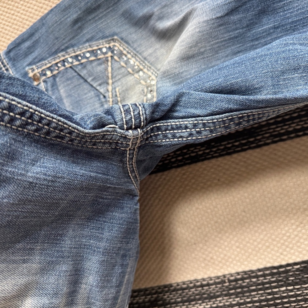 BKE Women’s Payton Blue Denim Bermuda Jean Shorts‎ Size 30. - Picture 4 of 14